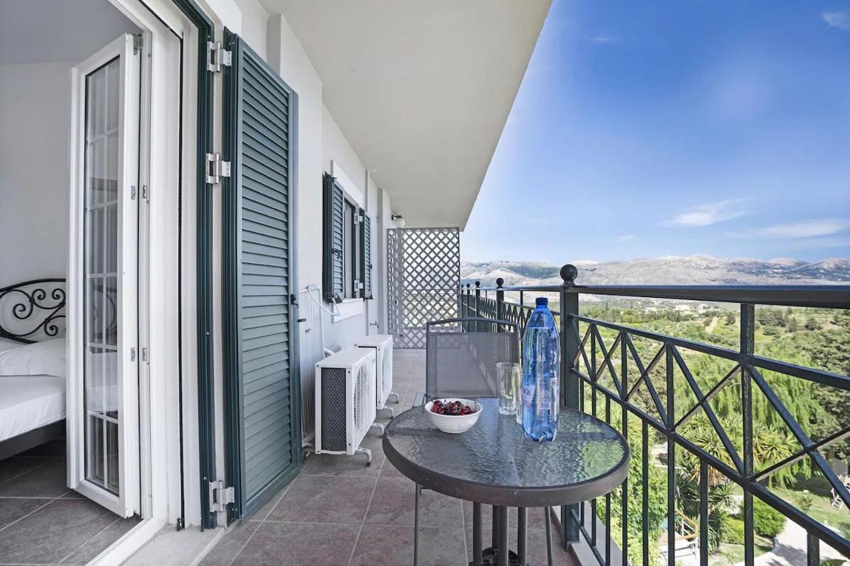 Monte Verde Apartments ลิคชูรี ภายนอก รูปภาพ